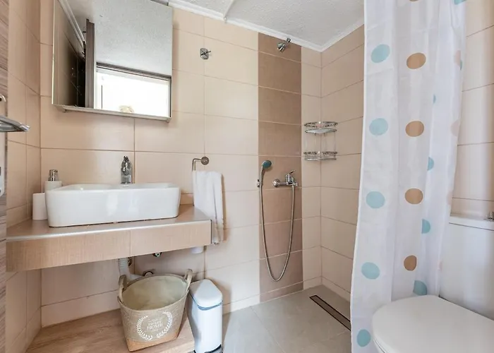 펜션 Stylish Bedsit Getaway 2 At Kriopighi 크리오피지